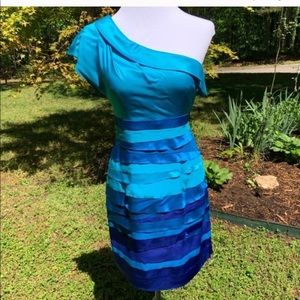 Phoebe Couture dress size 6